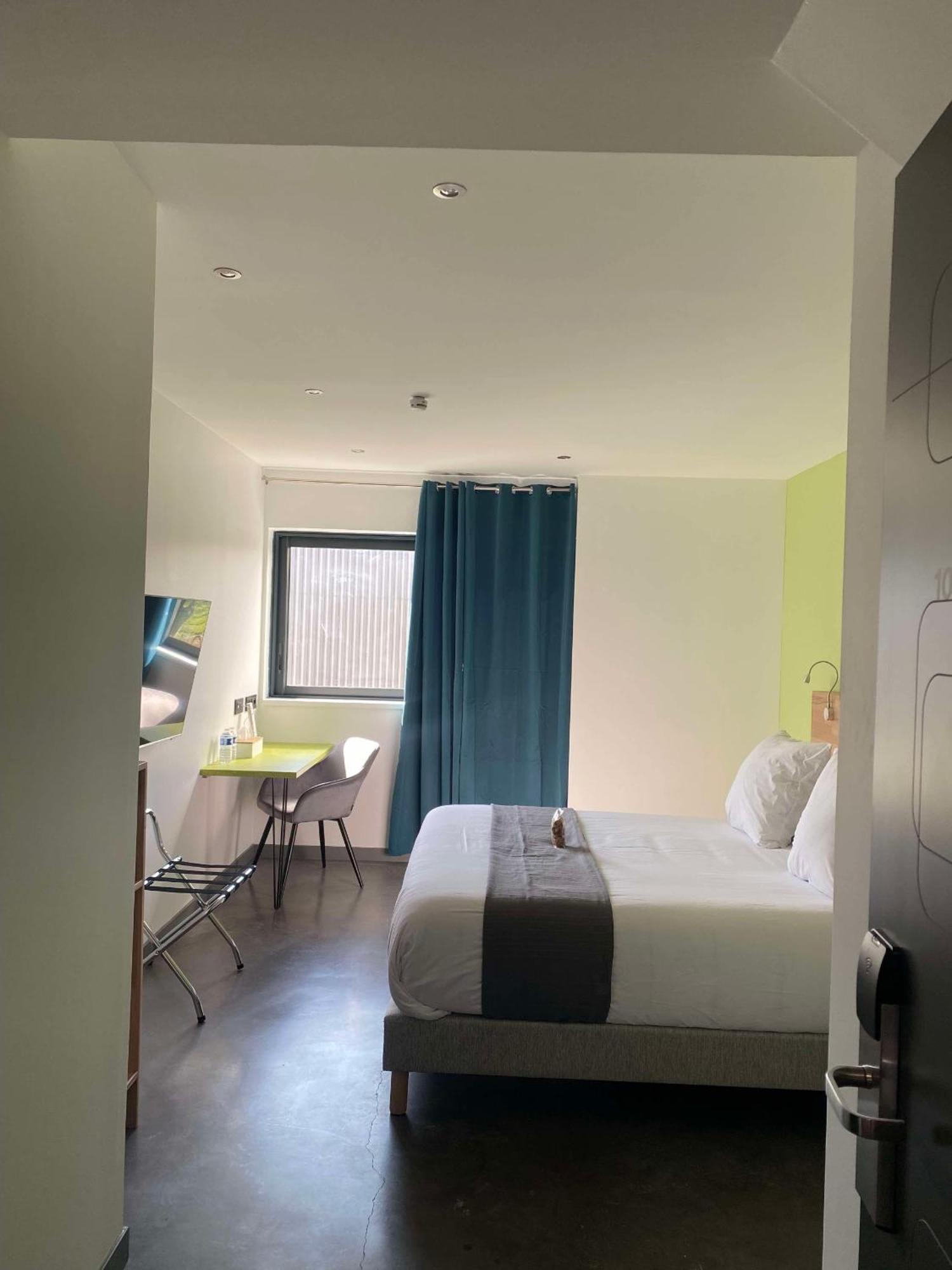 H85 Hotel Chatte Luaran gambar